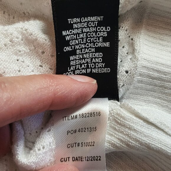 Torrid white open knit lightweight sweater with drawstring at neck size 0 or M/L - Picture 8 of 12